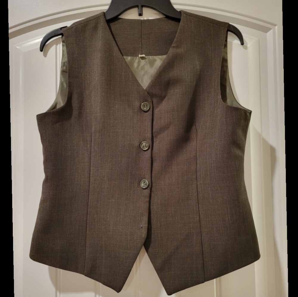 texture brown-green vest 8/10